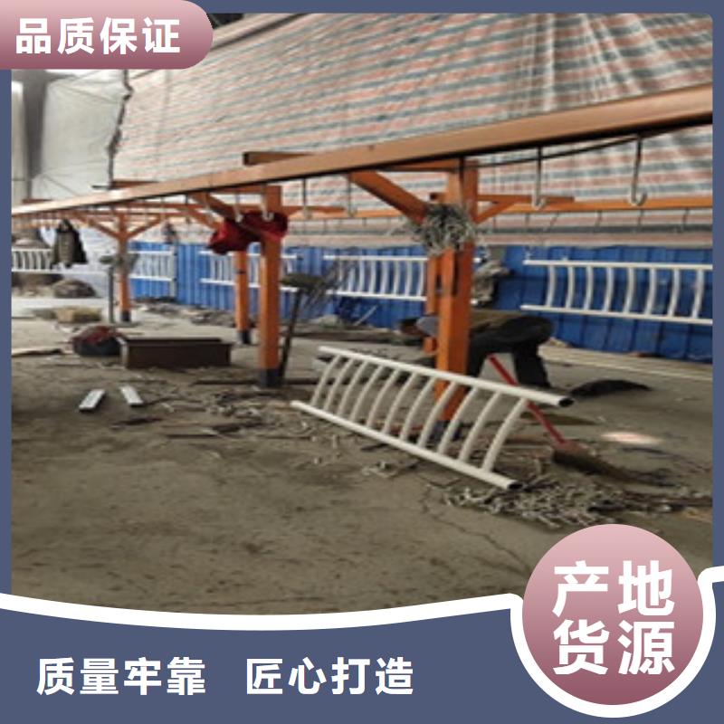【护栏4,热镀锌喷塑钢板立柱长期供应】