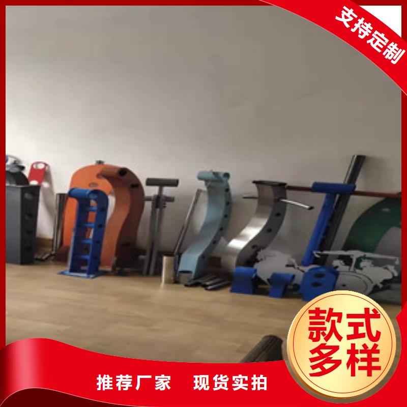 灯光护栏q235b波形护栏板敢与同行比质量