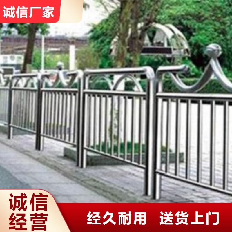 不锈钢复合管热镀锌立柱有实力有经验