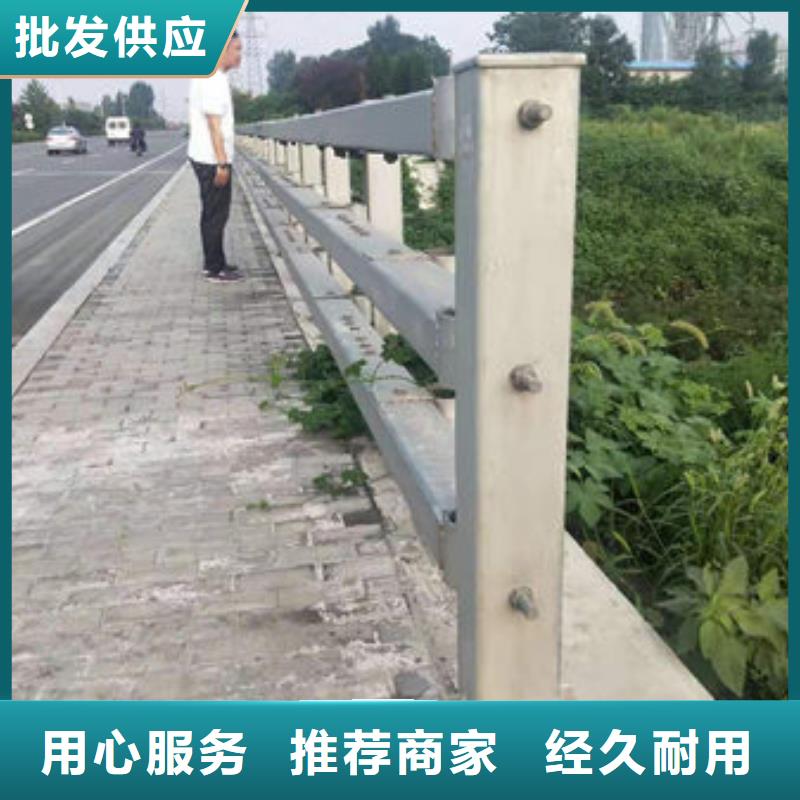 质量保障：氟碳漆桥梁防撞护栏