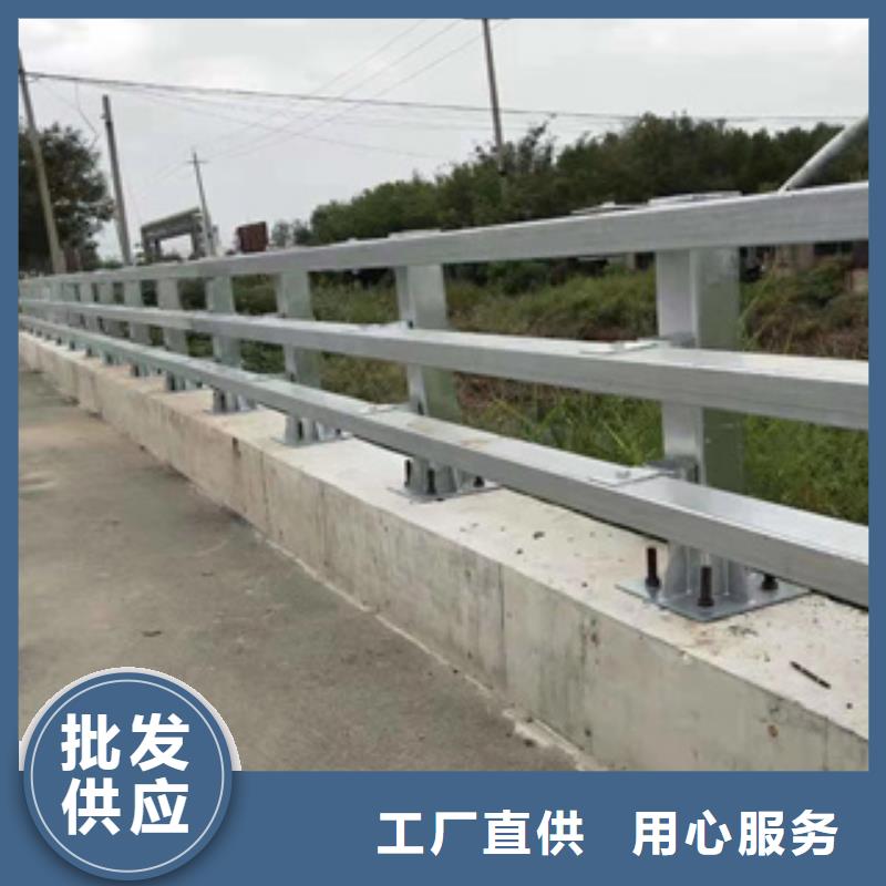 造型新颖：静电喷塑小型护栏立柱