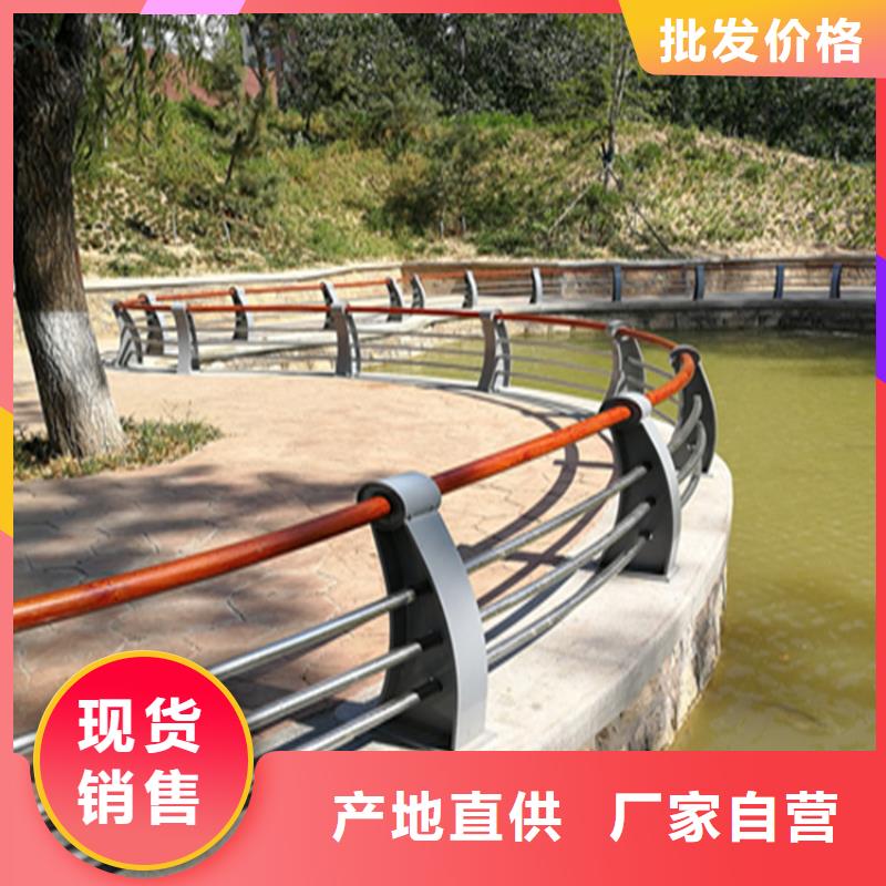 高架桥防撞栏杆来厂考察