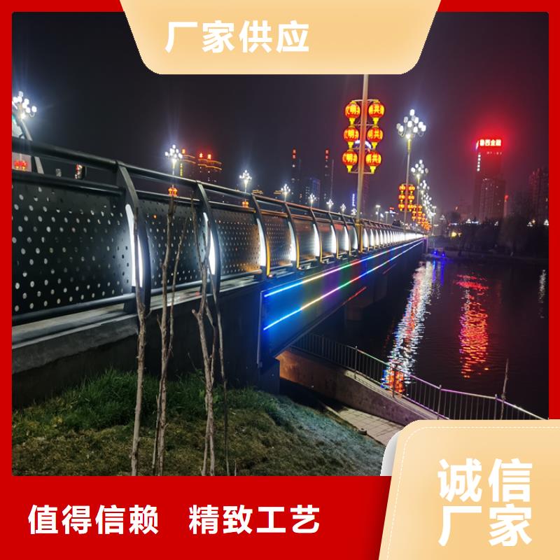 木纹转印桥梁护栏焊接完美
