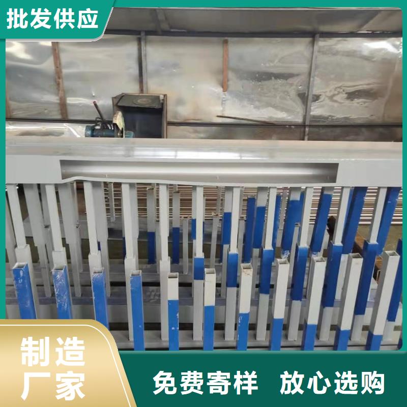 护栏国道抗冲击围栏厂家