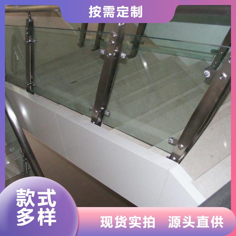 护栏灯光防撞护栏库存齐全厂家直供