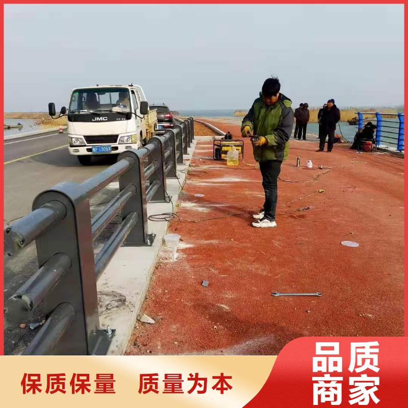 灯光景观护栏厂家道路护栏低价货源