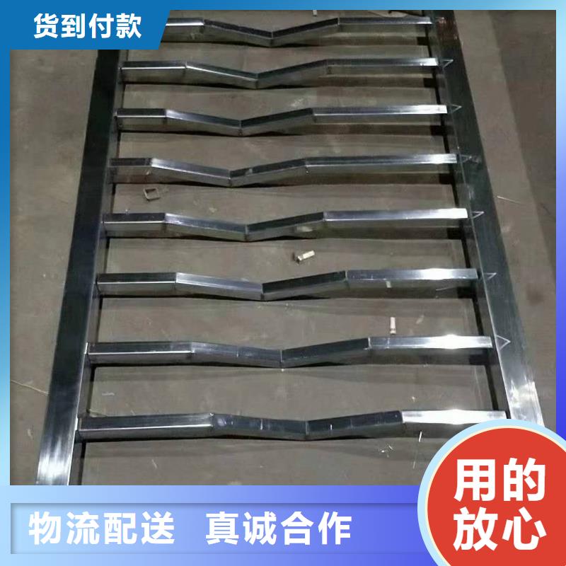 防撞护栏_国道抗冲击围栏一手货源