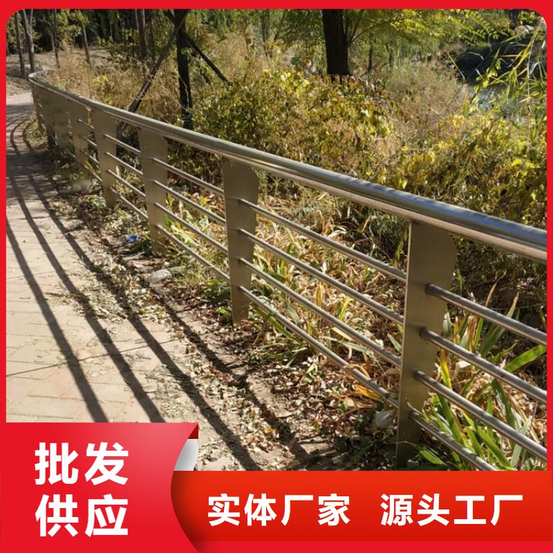 东方市桥梁不锈钢防撞隔离灯箱护栏全国配送