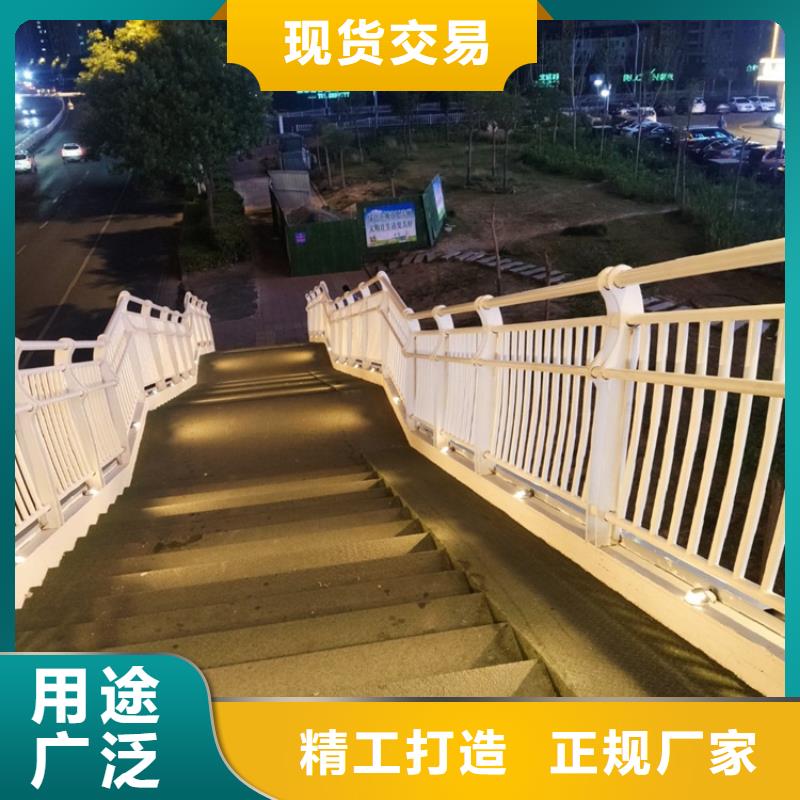 防撞锌钢隔离栏杆氟碳漆安装很方便