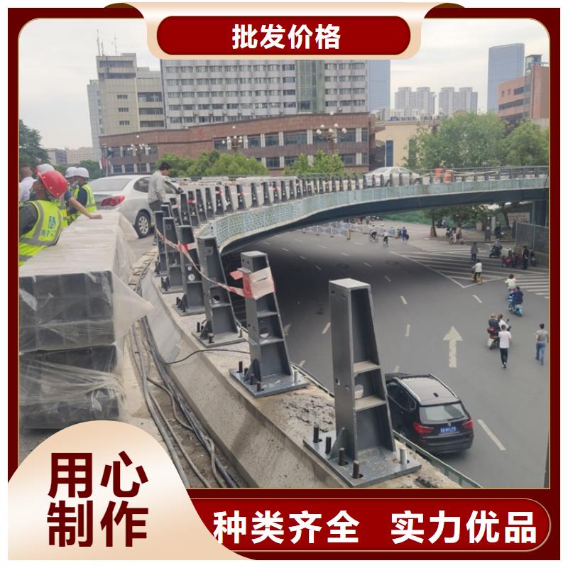 人行道不锈钢灯光隔离防撞栏杆各规格价格