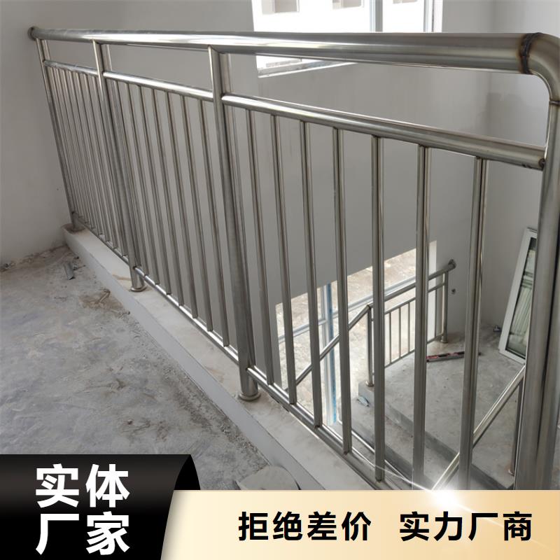 天桥不锈钢隔离防撞栏杆施工简单
