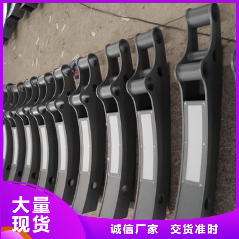 城市过街天桥不锈钢护栏专业提供