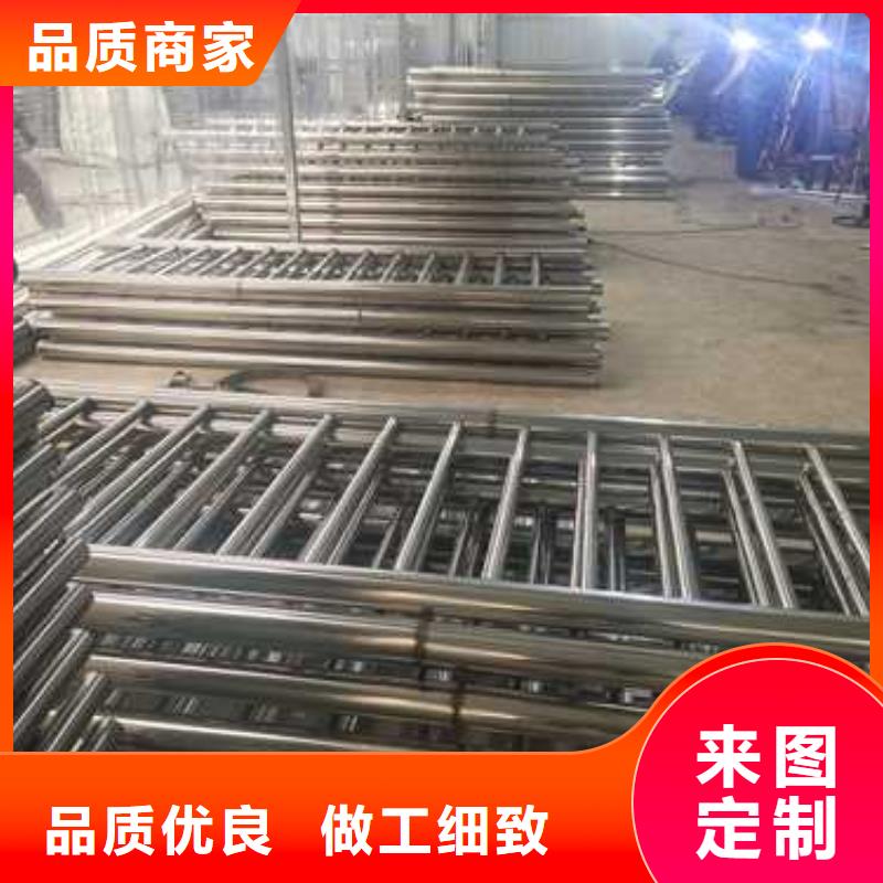 不锈钢复合管防撞护栏_镀锌喷塑防撞栏信誉有保证