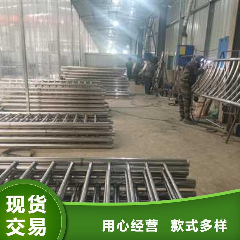 不锈钢复合管护栏_LED防护栏杆量大从优