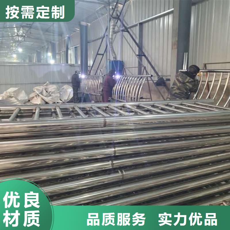 【防撞护栏M型防撞护栏产地直供】