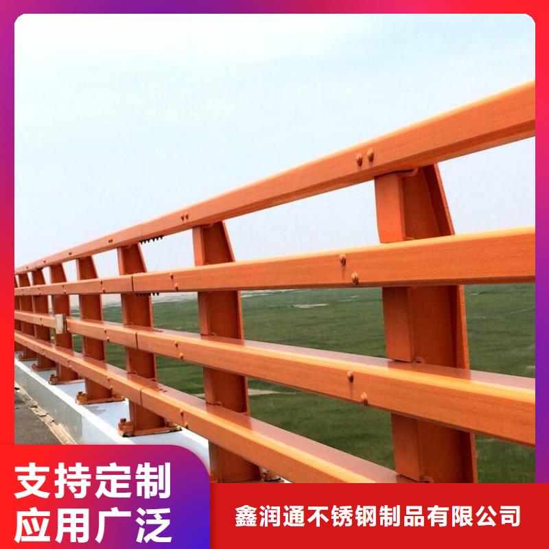 防撞护栏镀锌管护栏厂家直销放心