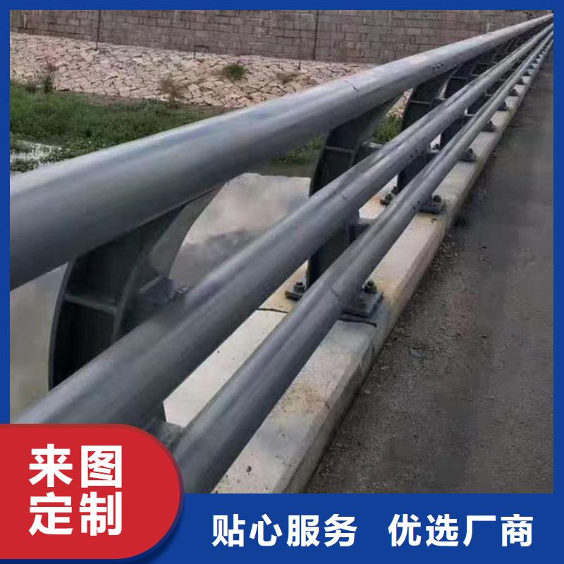 防撞护栏扶手木钢丝绳护栏销售的是诚信