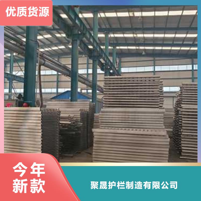 隔离桥梁护栏防撞距您较近