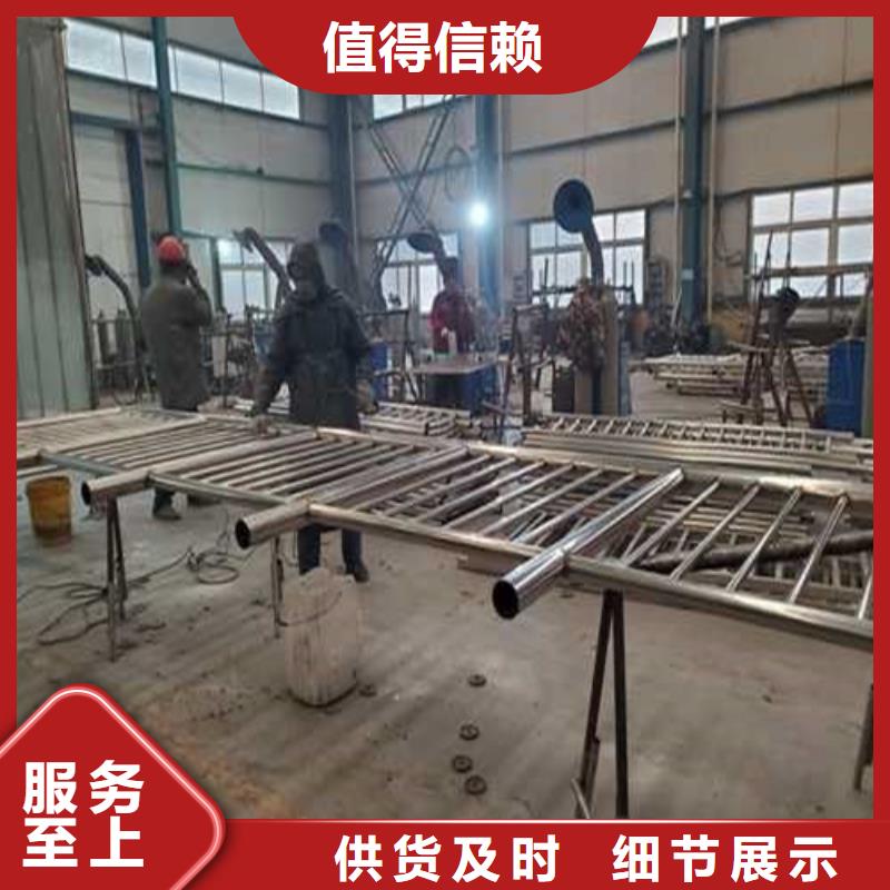 隔离桥梁护栏防撞距您较近