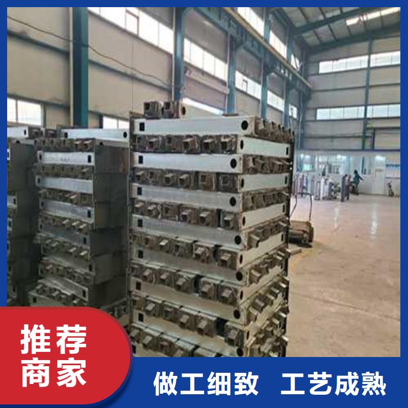 不锈钢护栏-河道护栏型号全价格低
