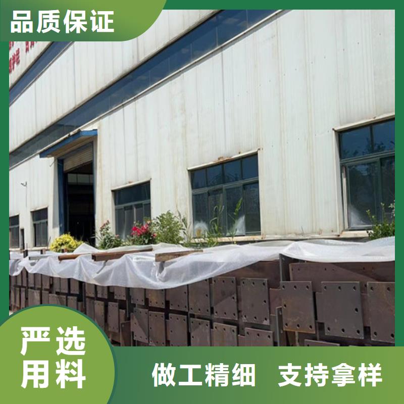 灯光护栏灯光防撞护栏用心经营