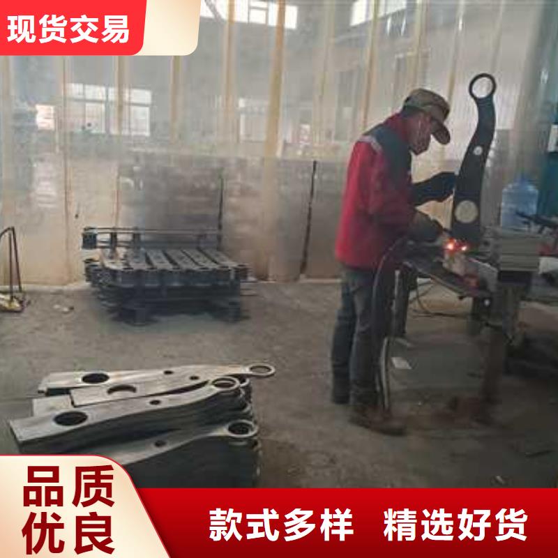 不锈钢碳素钢复合管护栏-热镀锌立柱拒绝伪劣产品