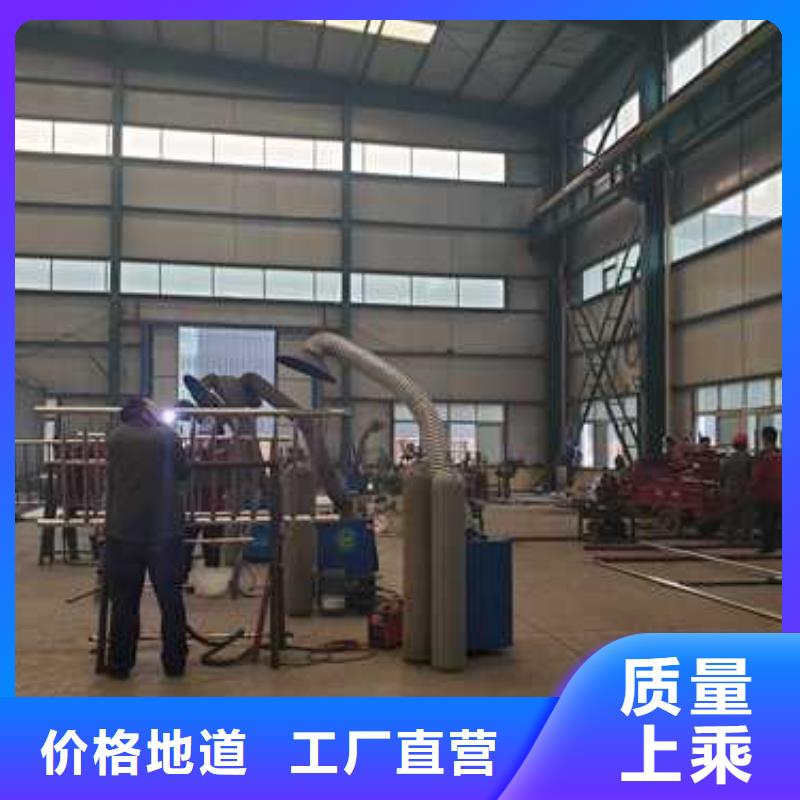不锈钢碳素钢复合管护栏-旋转护栏用心制作