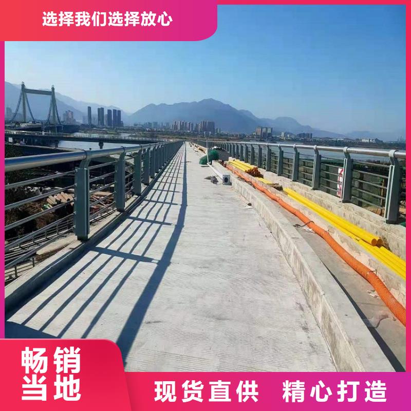 11钢板立柱专业生产制造厂