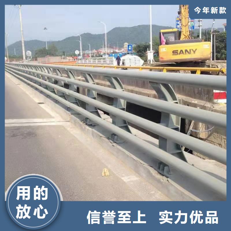 【道路护栏】钢背木护栏现货实拍