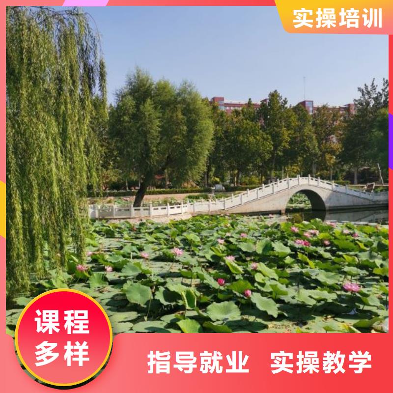 挖掘机培训学校塔吊课程学真本领