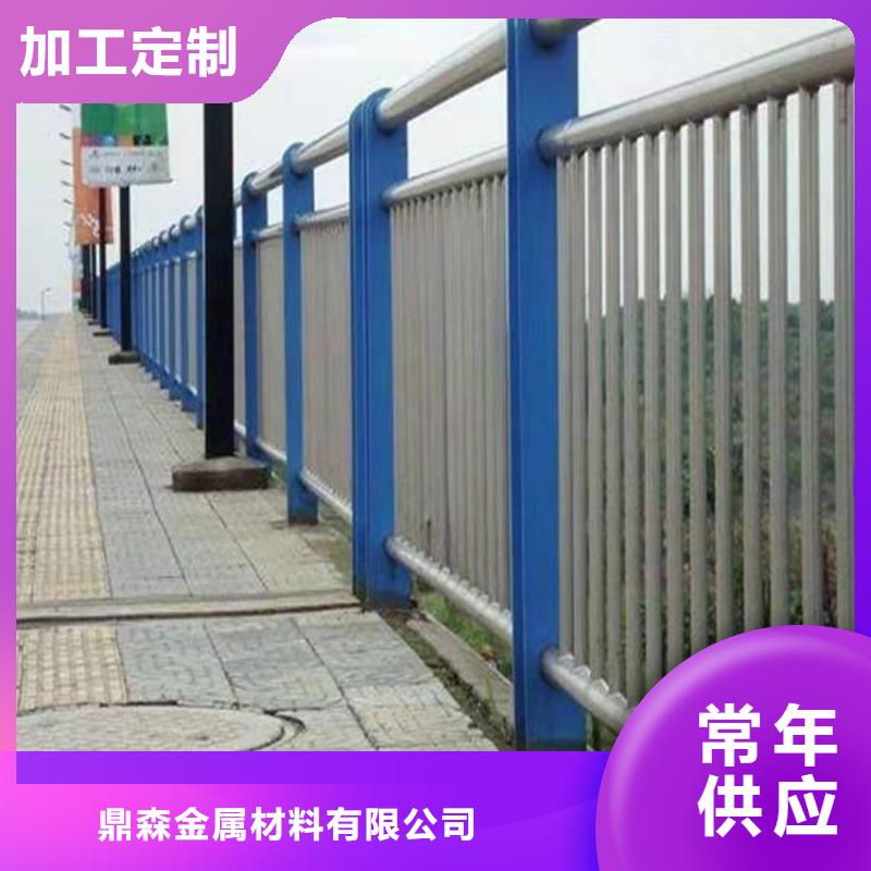 桥梁防撞护栏镀锌喷塑防撞栏经久耐用