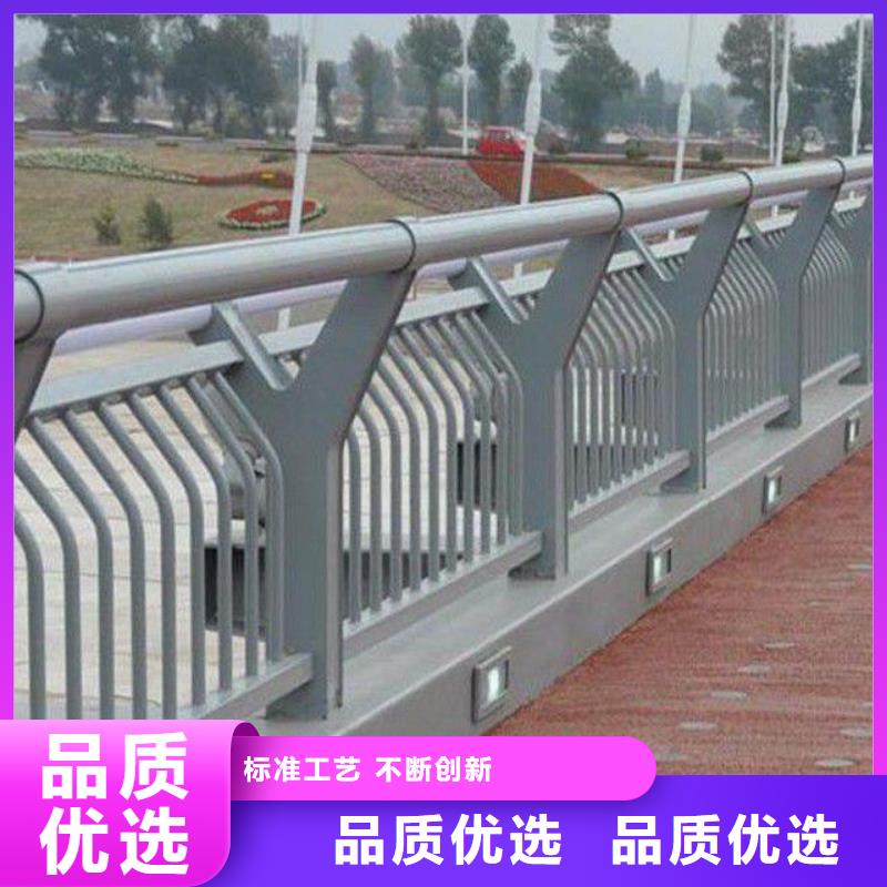 防撞护栏【人车分流栏】厂家拥有先进的设备