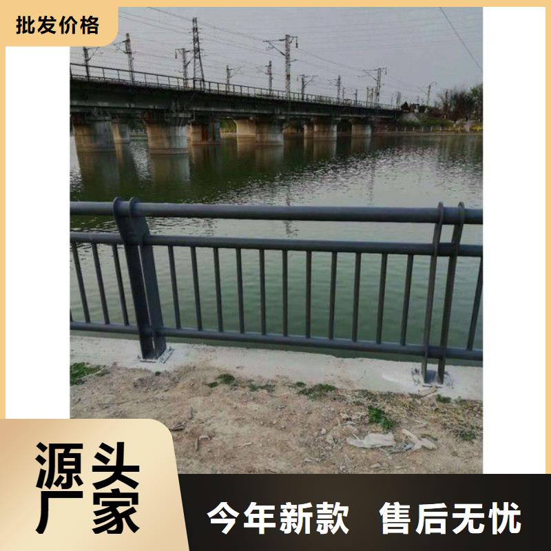 防撞护栏国道抗冲击围栏实体厂家