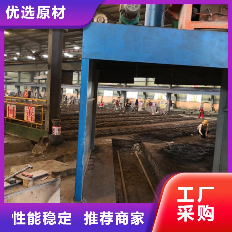 700*800球墨铸铁圆卡簧井盖正规厂家