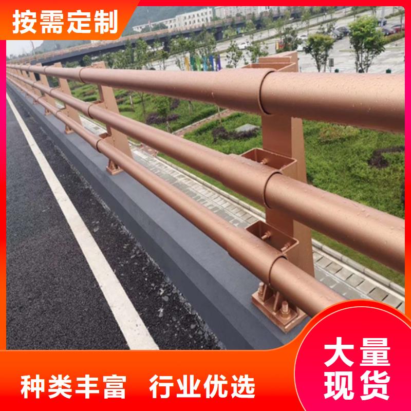 防撞护栏桥上的防撞护栏按需定做