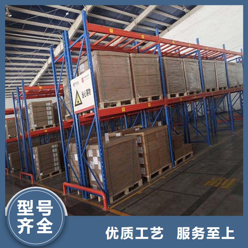  仓储货架每个细节都严格把关