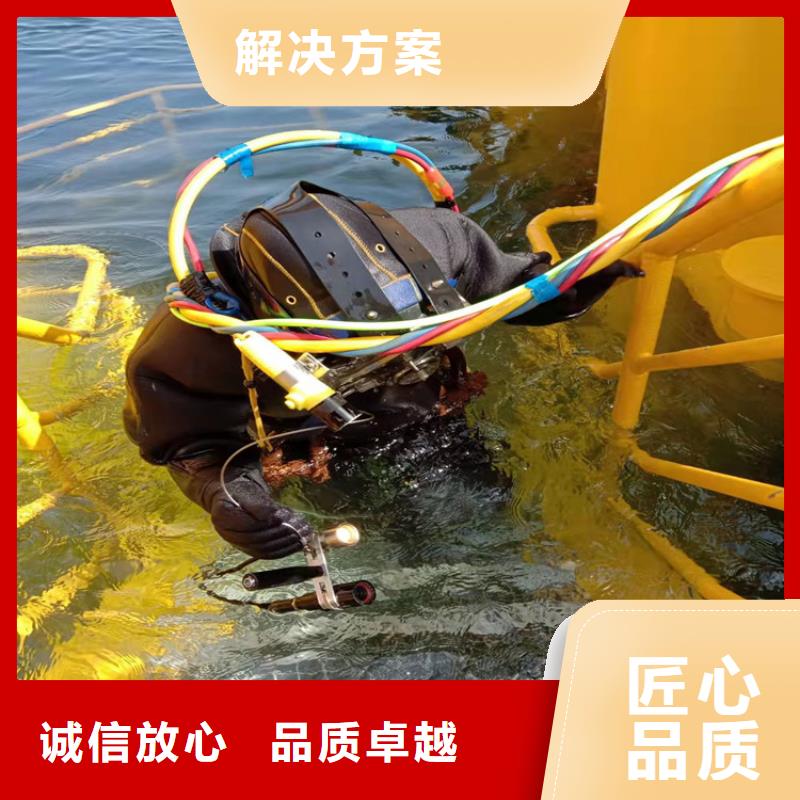 水上浮吊船水下管道铺设实力雄厚
