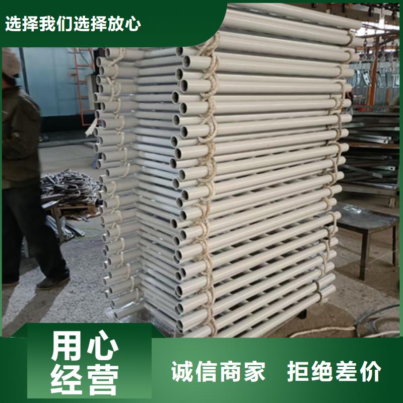 不锈钢复合管护栏,热镀锌立柱优选厂家
