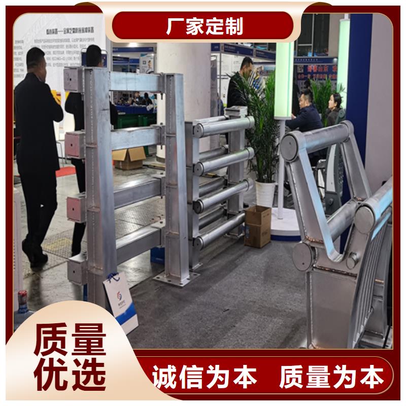 桥梁隔离防撞护栏价格是多少