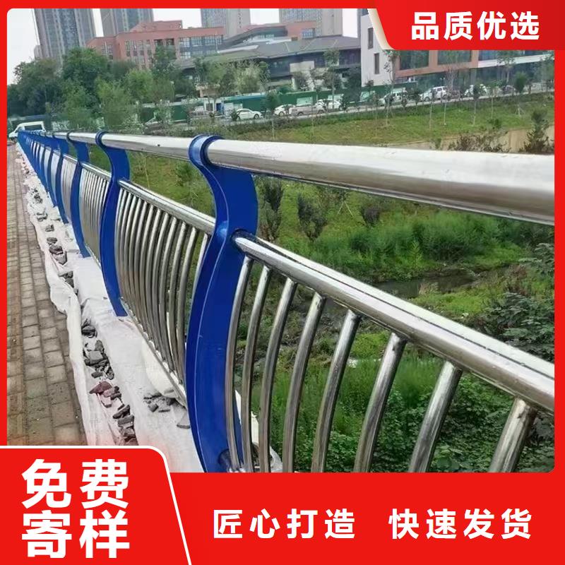 人行道护栏_防撞灯光栏杆厂家有实力有经验