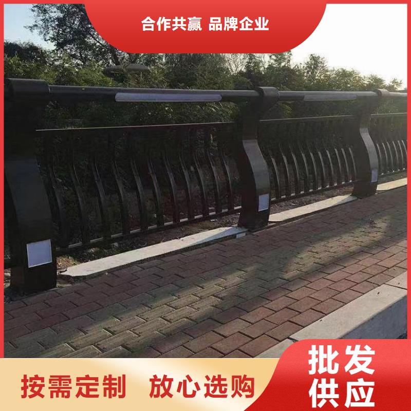 不锈钢碳素钢复合管护栏安装