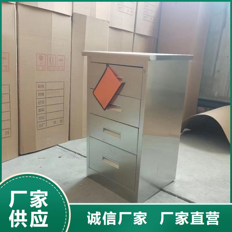 不锈钢更衣柜-自习桌精致工艺