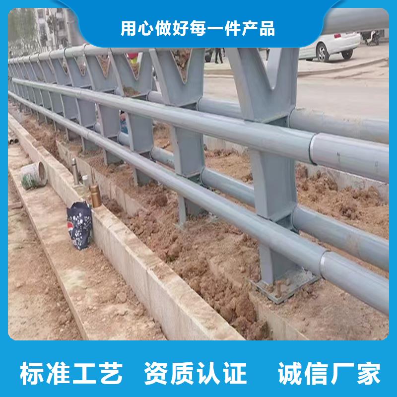 景观灯光护栏应用广泛