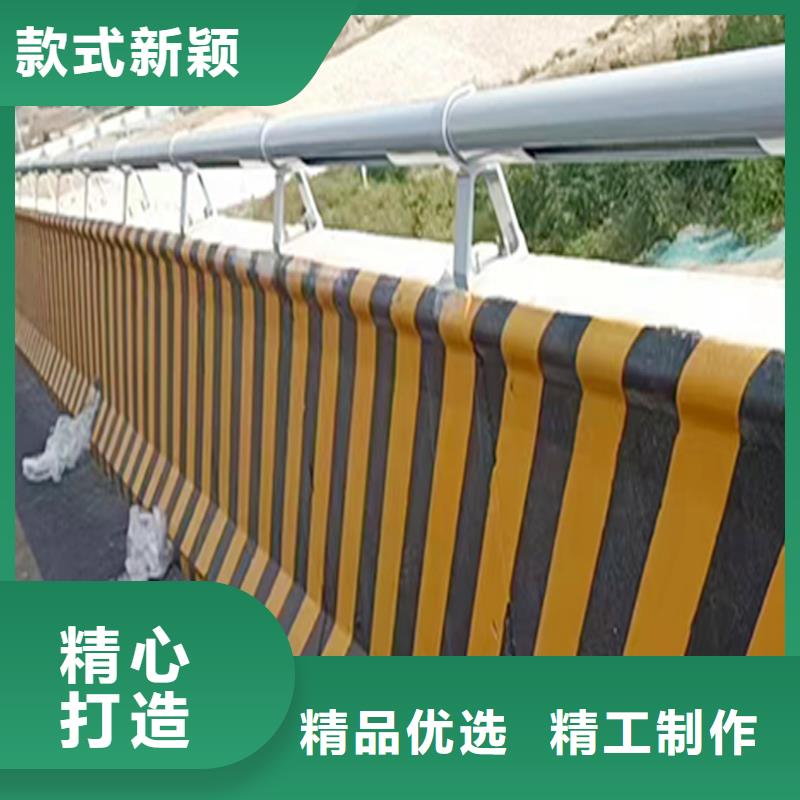 景观灯光护栏应用广泛